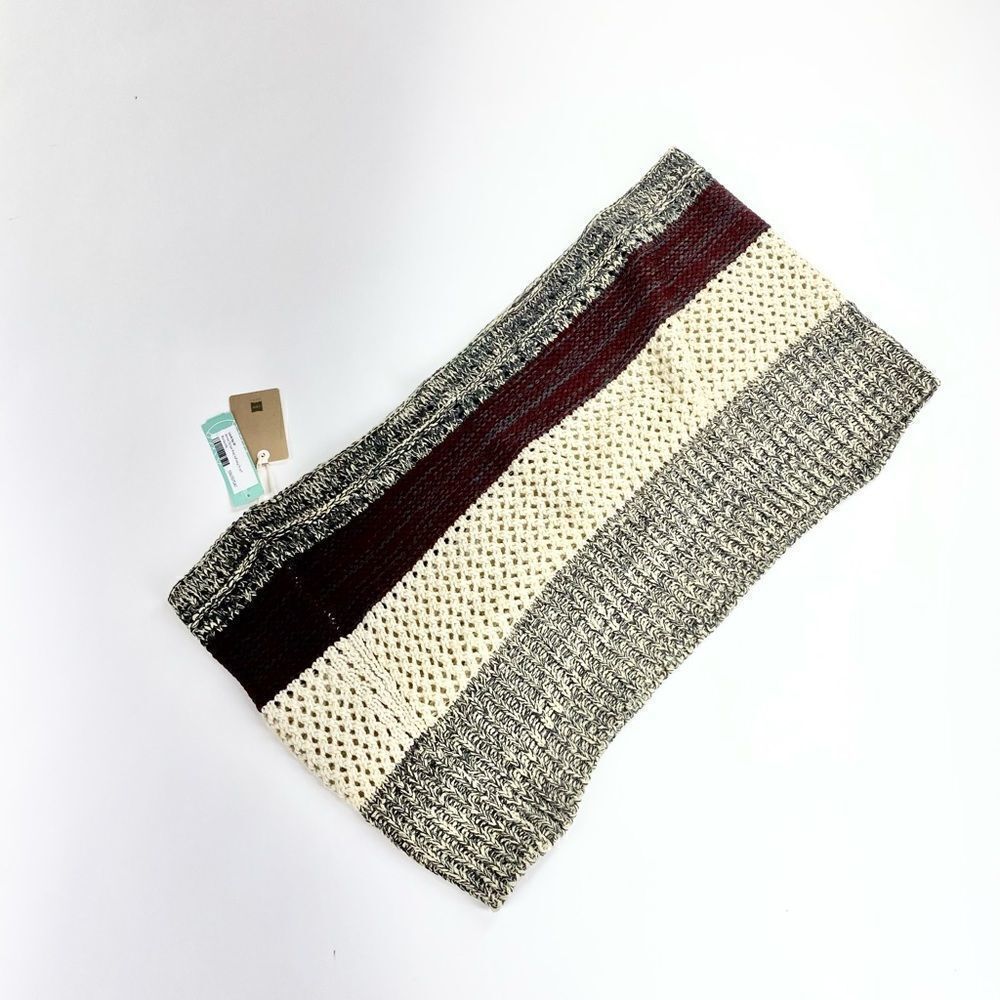 Look by M stitch fix chunky knit circle scarf